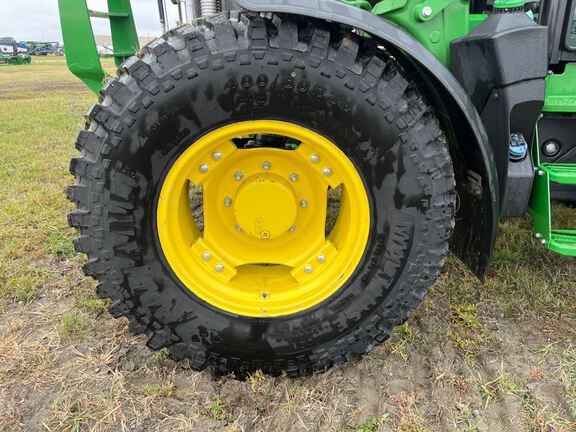 2019 John Deere 5125R Tractor