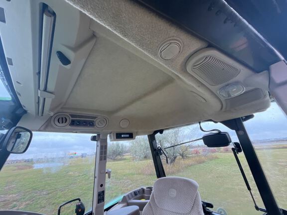 2019 John Deere 5125R Tractor