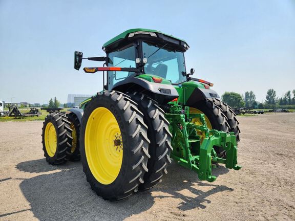 2024 John Deere 8R 370 Tractor