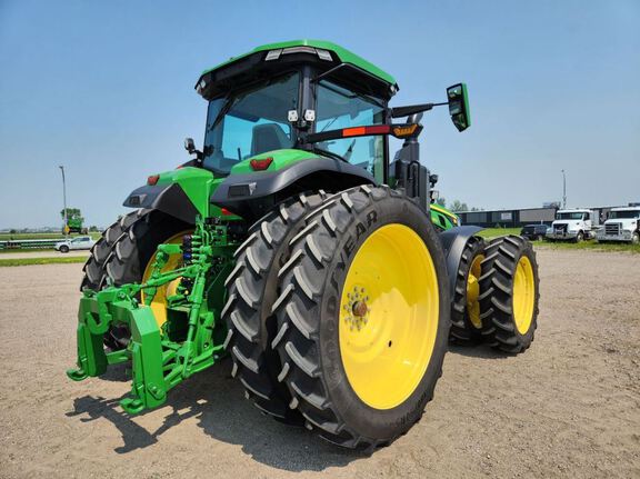 2024 John Deere 8R 370 Tractor