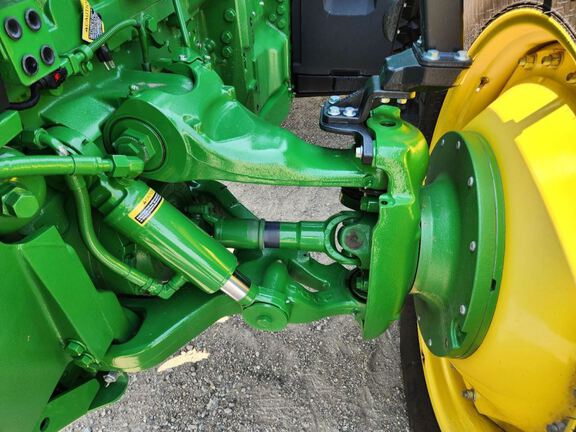 2024 John Deere 8R 370 Tractor