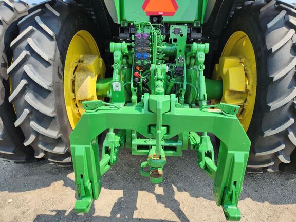 2024 John Deere 8R 370 Tractor