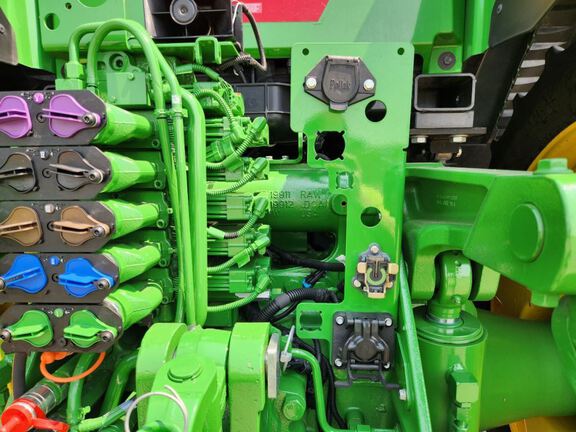 2024 John Deere 8R 370 Tractor