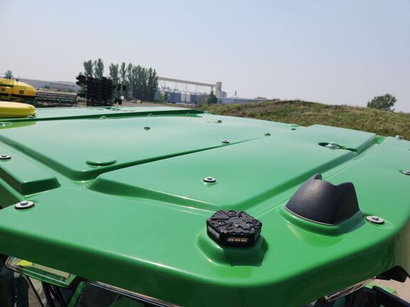 2024 John Deere 8R 370 Tractor