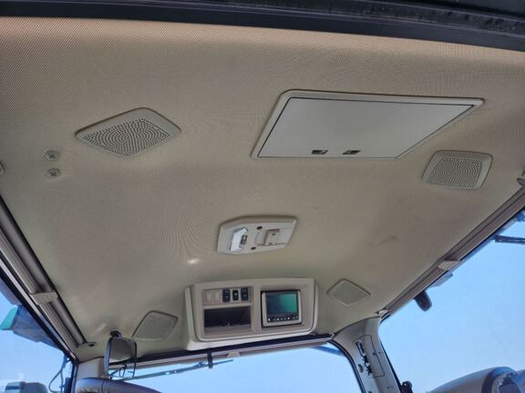 2024 John Deere 8R 370 Tractor