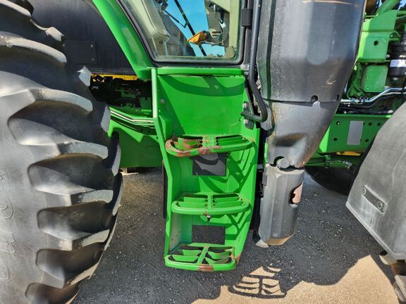 2015 John Deere 6145R Tractor