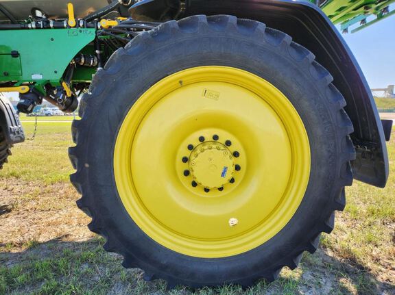 2025 John Deere 410R Sprayer/High Clearance