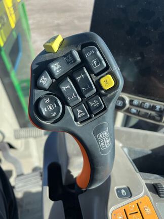 2025 John Deere 412R Sprayer/High Clearance