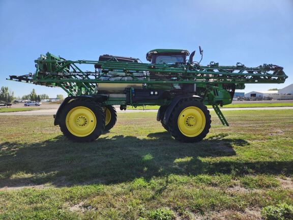 2025 John Deere 412R Sprayer/High Clearance