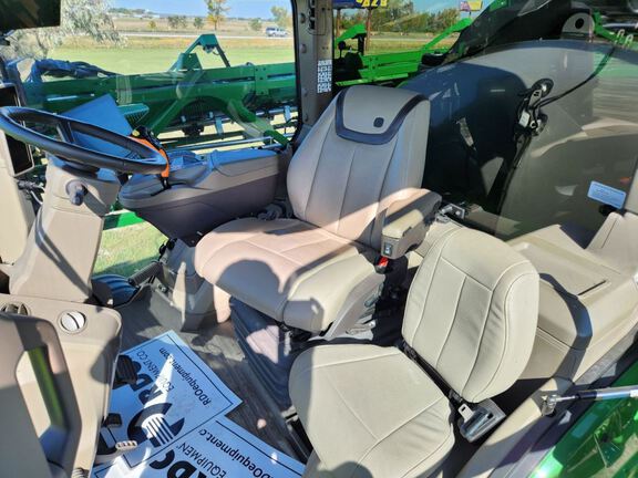 2025 John Deere 412R Sprayer/High Clearance