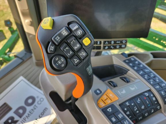 2025 John Deere 412R Sprayer/High Clearance