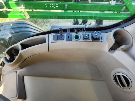 2025 John Deere 412R Sprayer/High Clearance