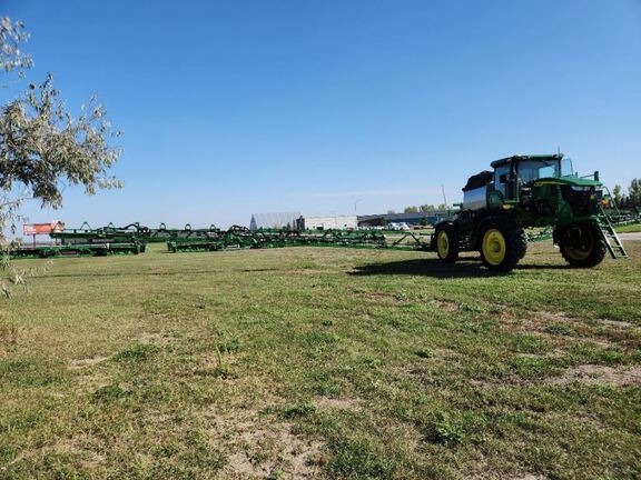 2025 John Deere 412R Sprayer/High Clearance