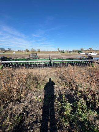 2025 John Deere RD40F Header Combine