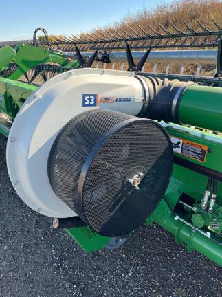 2025 John Deere RD40F Header Combine