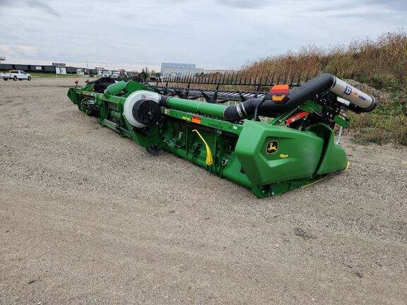 2025 John Deere RD40F Header Combine