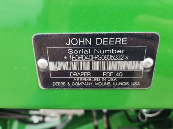 2025 John Deere RD40F Header Combine