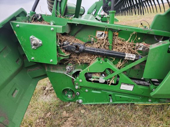 2025 John Deere RD40F Header Combine