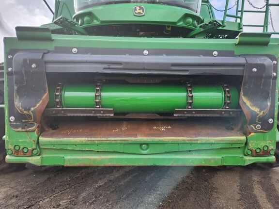 2022 John Deere S780 Combine