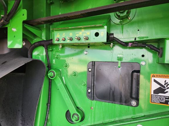 2022 John Deere S780 Combine