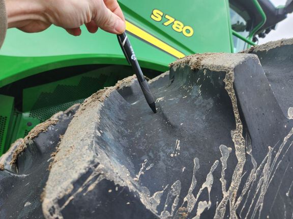 2022 John Deere S780 Combine