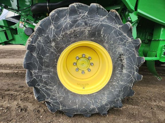 2022 John Deere S780 Combine