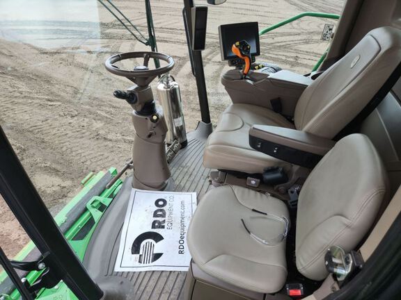 2022 John Deere S780 Combine