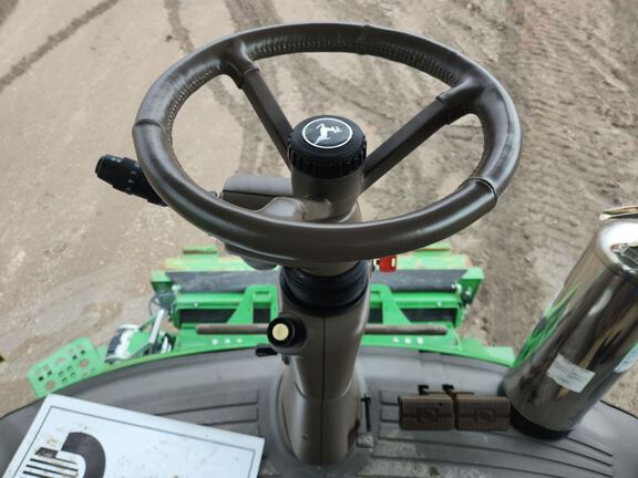 2022 John Deere S780 Combine