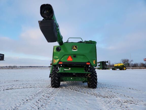 2025 John Deere S7 700 Combine