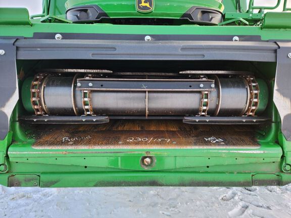 2025 John Deere S7 700 Combine