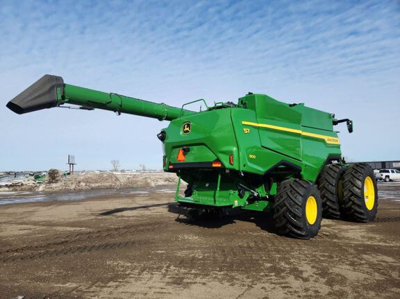2025 John Deere S7 800 Combine