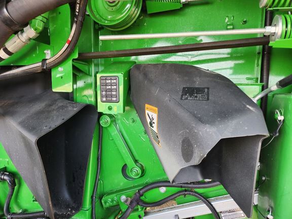 2025 John Deere S7 800 Combine