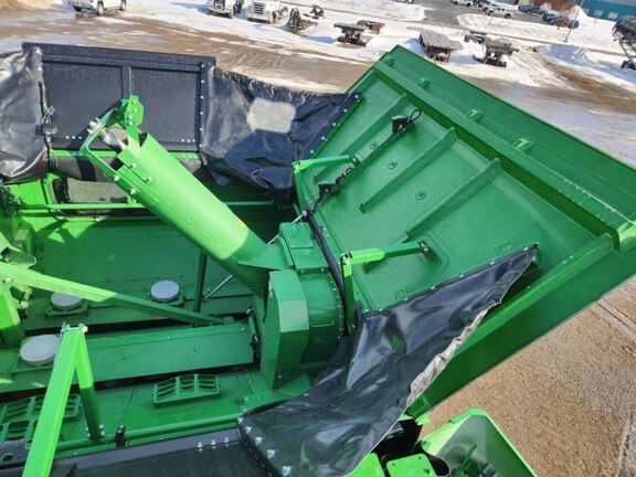 2025 John Deere S7 800 Combine