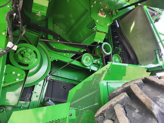 2025 John Deere S7 800 Combine