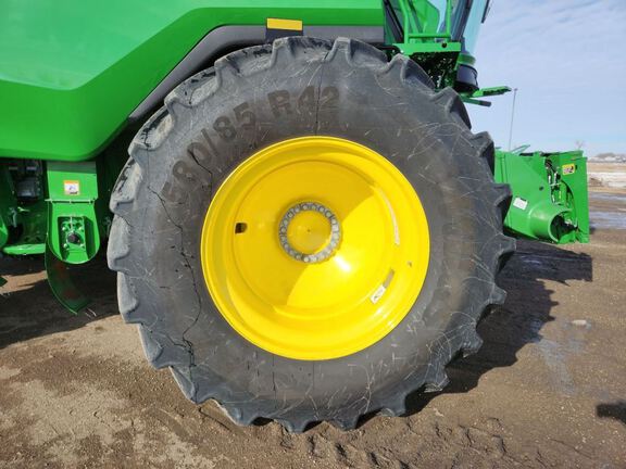 2025 John Deere S7 800 Combine