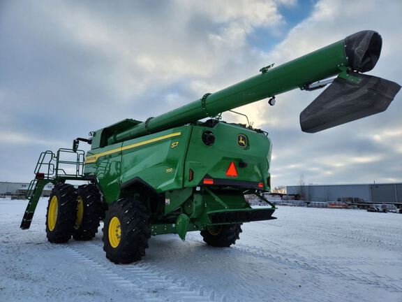 2025 John Deere S7 700 Combine