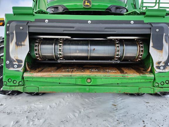 2025 John Deere S7 700 Combine