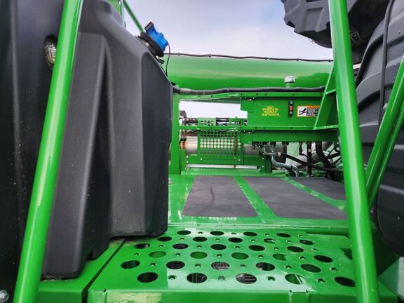 2025 John Deere S7 700 Combine