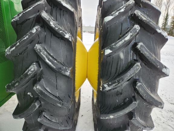 2025 John Deere S7 700 Combine