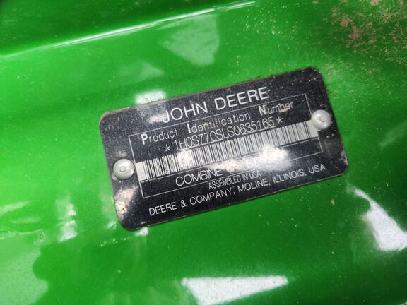 2025 John Deere S7 700 Combine