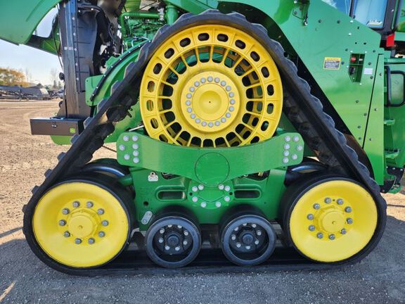 2023 John Deere 9RX 590 Tractor Rubber Track