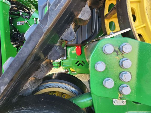 2023 John Deere 9RX 590 Tractor Rubber Track