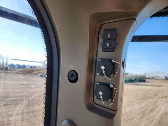 2023 John Deere 9RX 590 Tractor Rubber Track