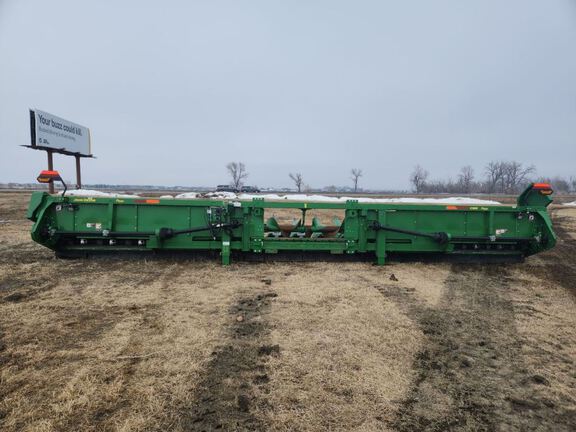 2023 John Deere C18R Header Corn Head