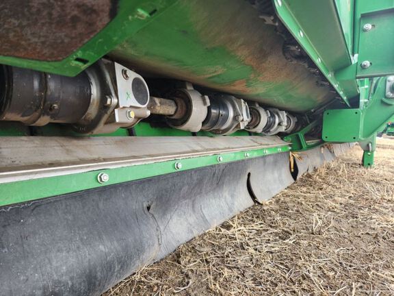 2023 John Deere C18R Header Corn Head