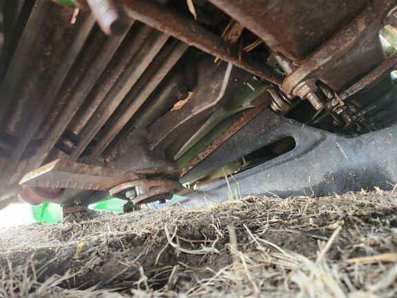 2023 John Deere C18R Header Corn Head