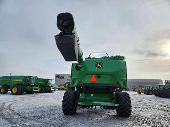 2025 John Deere S7 800 Combine