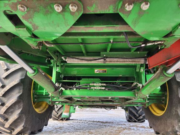 2025 John Deere S7 800 Combine