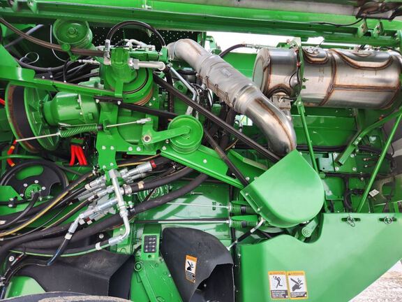 2025 John Deere S7 800 Combine