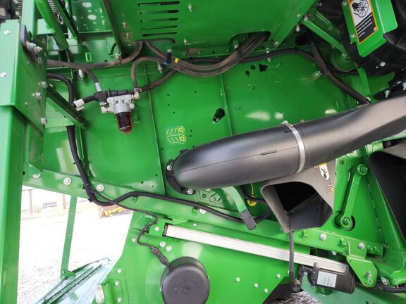 2025 John Deere S7 800 Combine